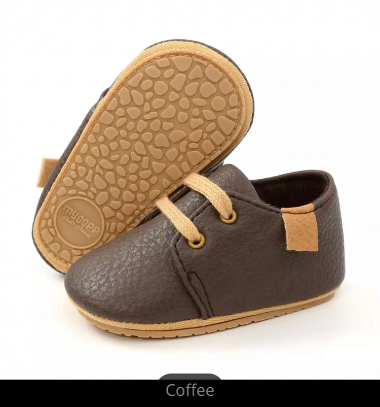Retro Laceup Shoe