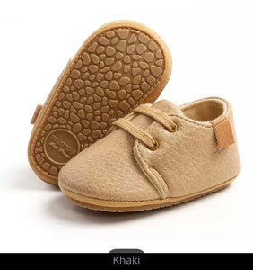 Retro Laceup Shoe