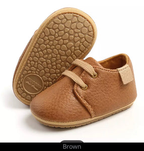 Retro Laceup Shoe