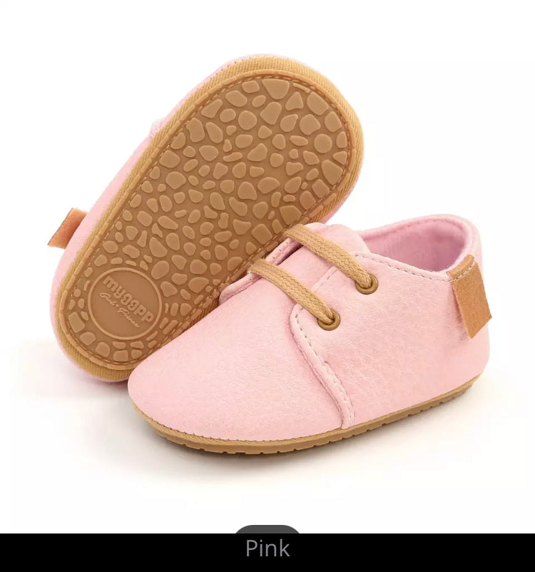 Retro Laceup Shoe