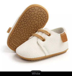 Retro Laceup Shoe